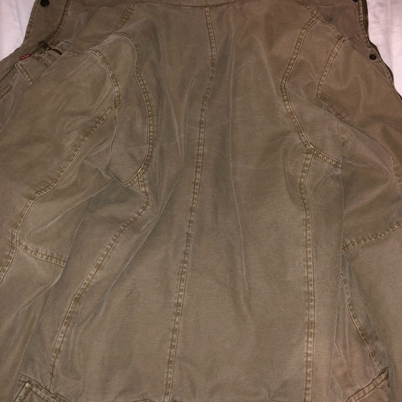 ❌ SOLD ❌ Levi’s coat/jacket - Picture 5 of 6